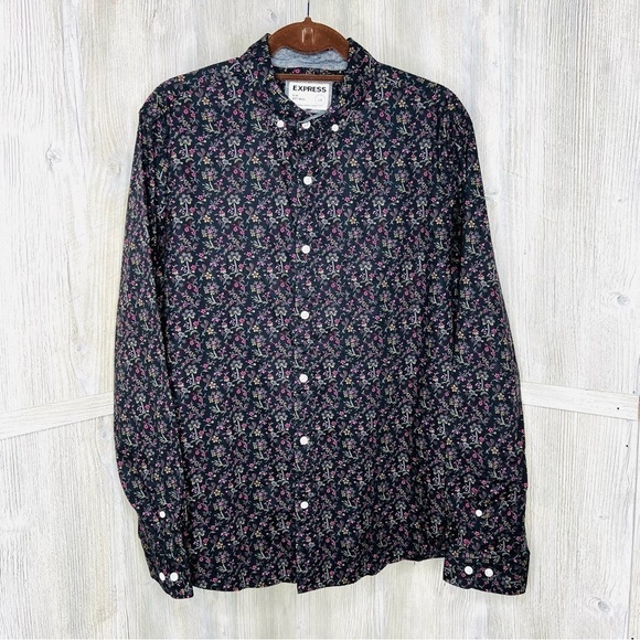 Express Slim Floral Button Down Blouse - Picture 1 of 6